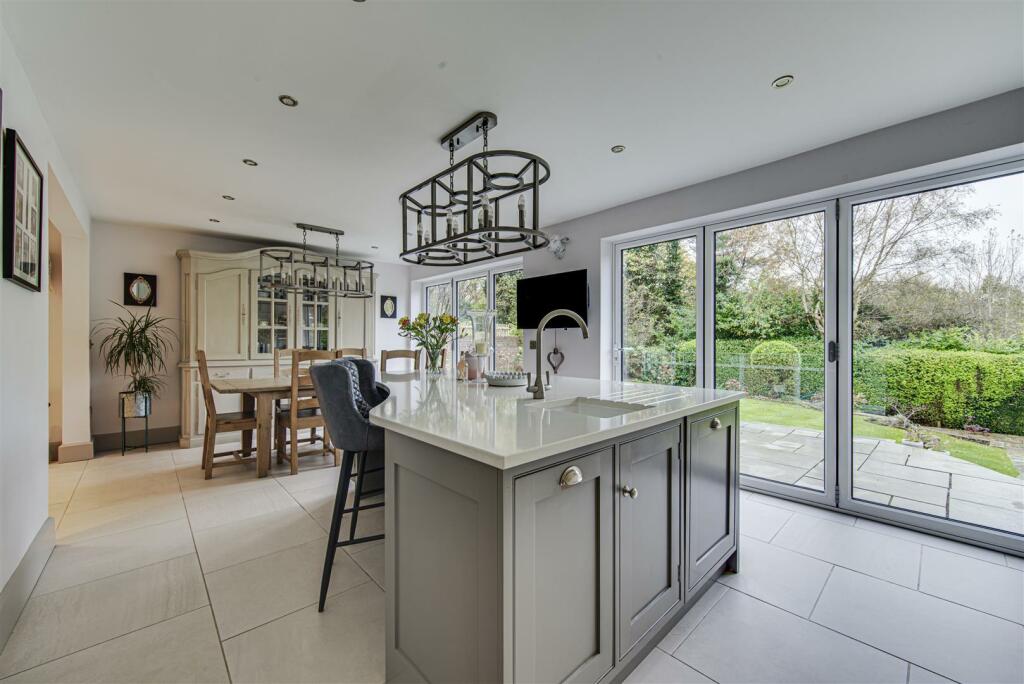 Additional image 16 of Park Lane, Congleton