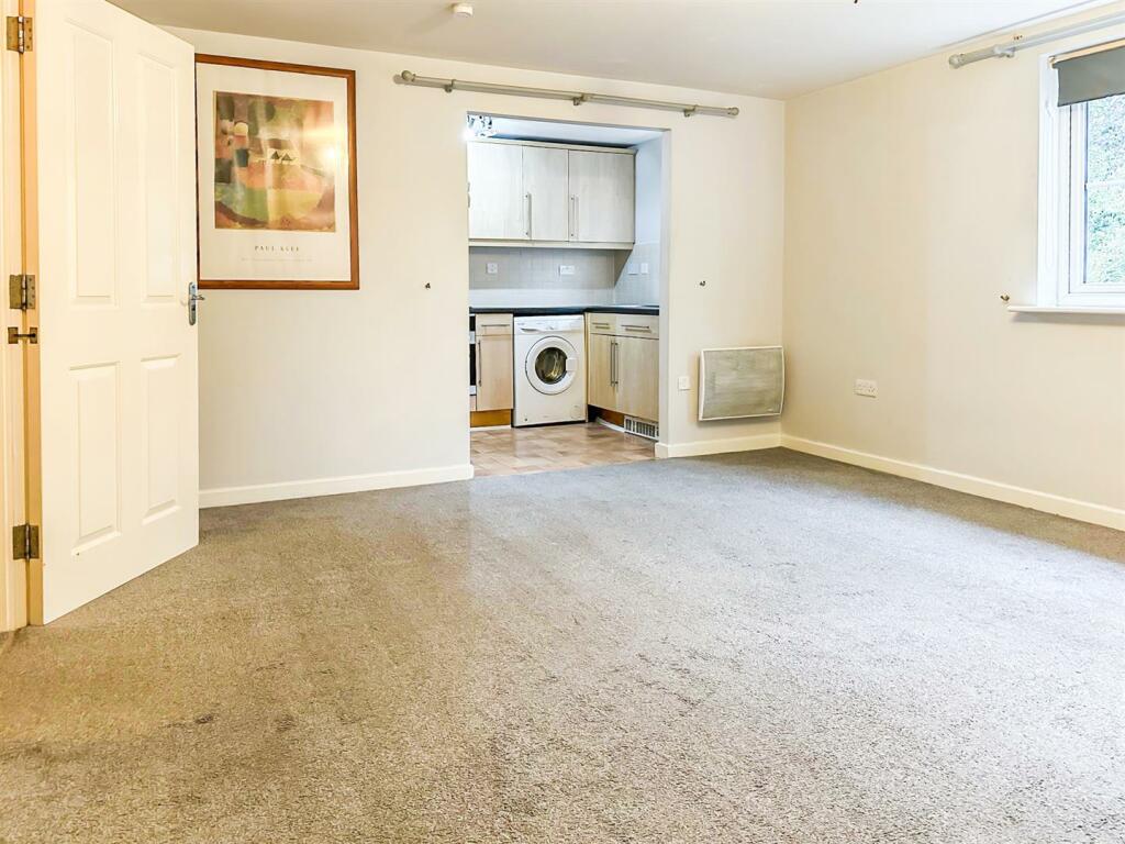 Additional image 6 of Joshua Close, Coventry  **VACANT & NO UPWARD CHAIN**