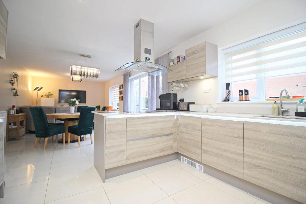 Additional image 21 of Wanstead Crescent, Chester Le Street