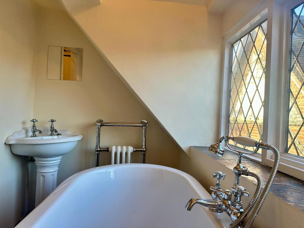 Additional image 16 of School Lane, Great Budworth, Northwich