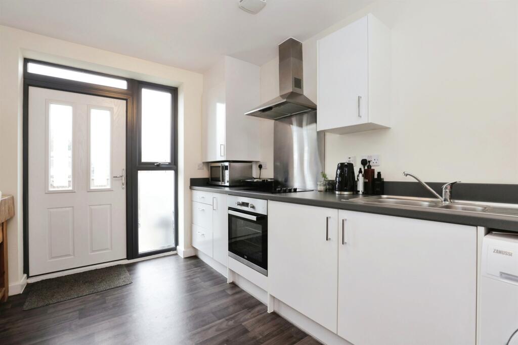 Additional image 3 of De Normanville Avenue, Leamington Spa