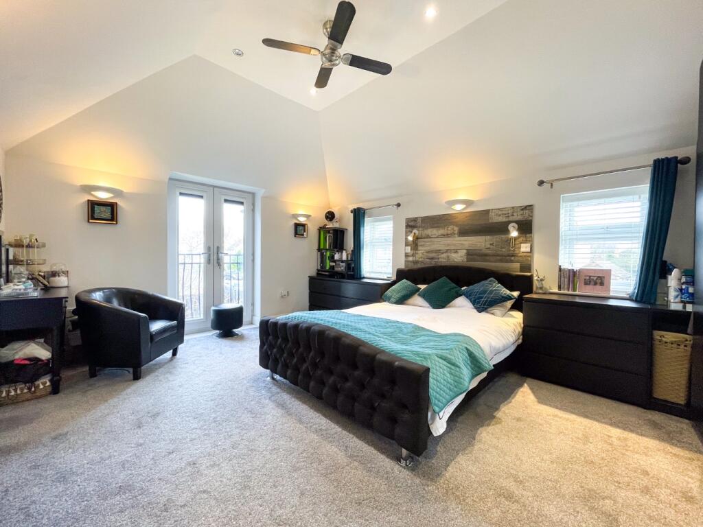 Additional image 6 of Hever Court Road, Gravesend, Kent, DA12