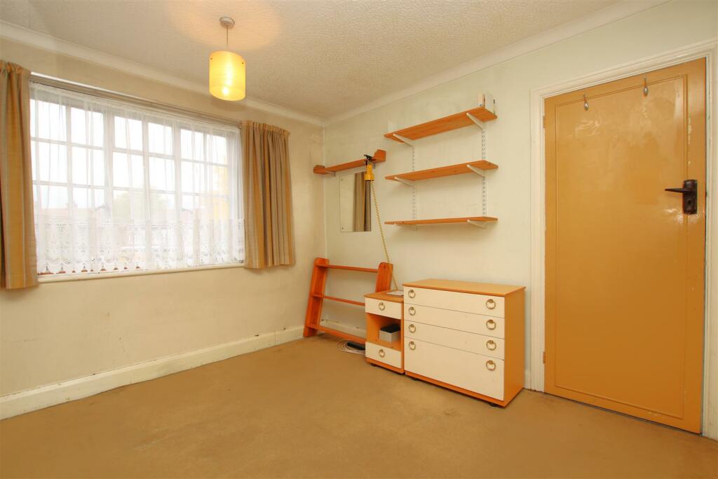 Additional image 16 of Lingfield Avenue, Dartford