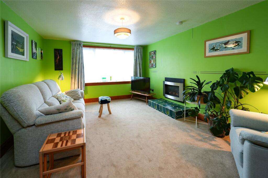 Additional image 7 of 17 Elizabeth Crescent, Newton Stewart, Dumfries and Galloway, DG8