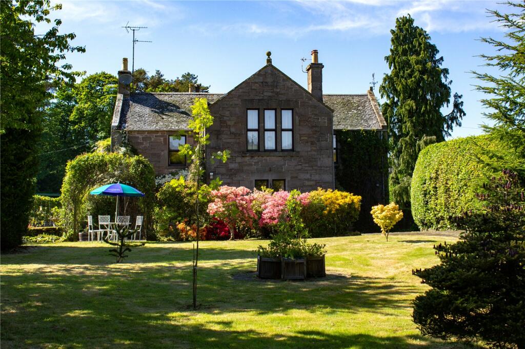 Primary image of Kirkden House and Gardener's Cottage, Letham, By Forfar, Angus, DD8