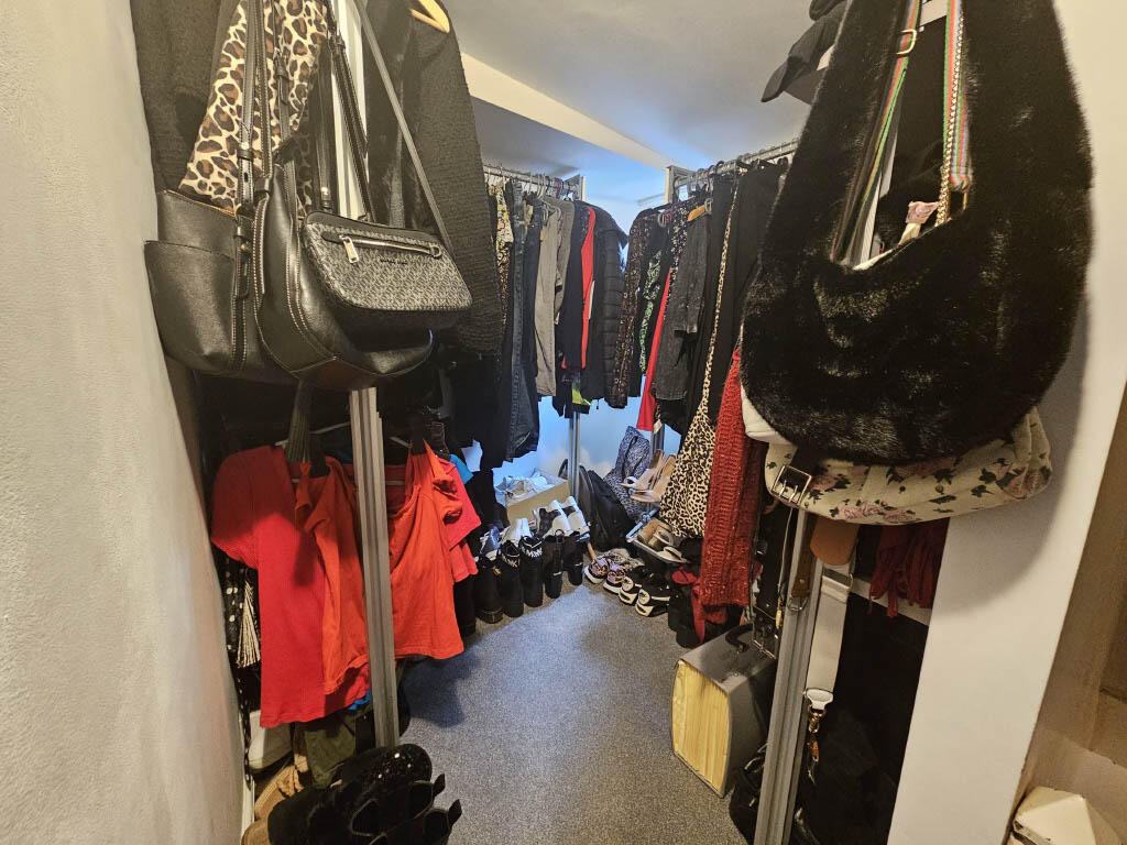 Additional image 7 of The Square, Kenilworth