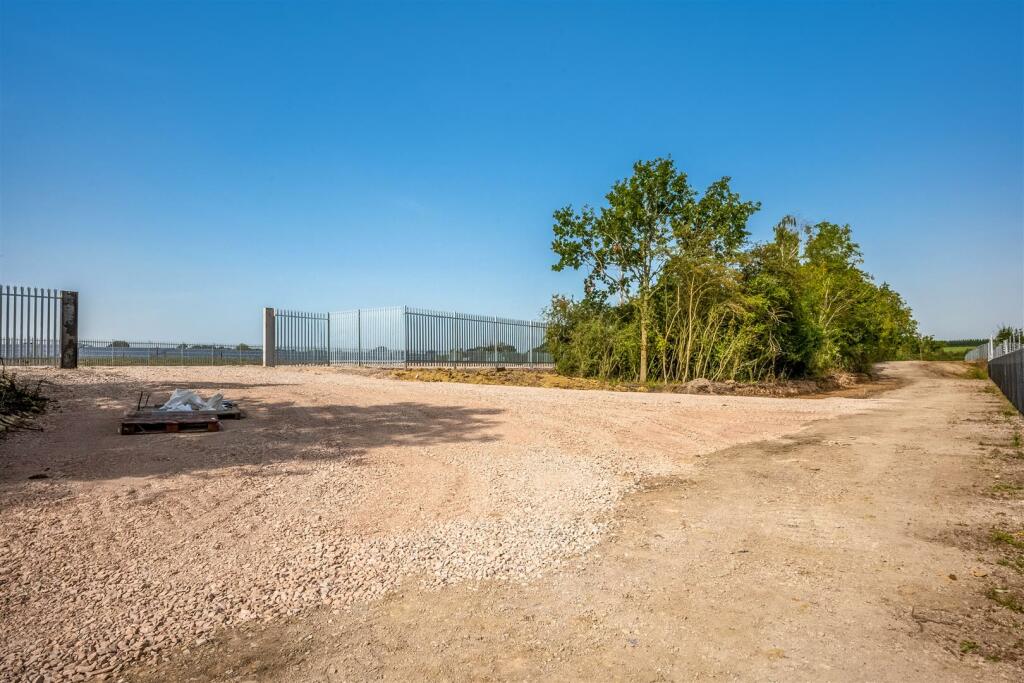 Additional image 4 of Drayton Manor Farm, Stratford-Upon-Avon CV37 6RQ