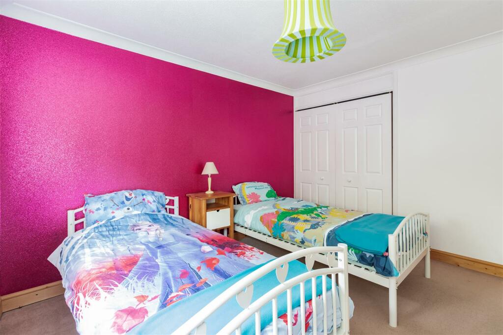 Additional image 11 of The Old Yews, New Barn