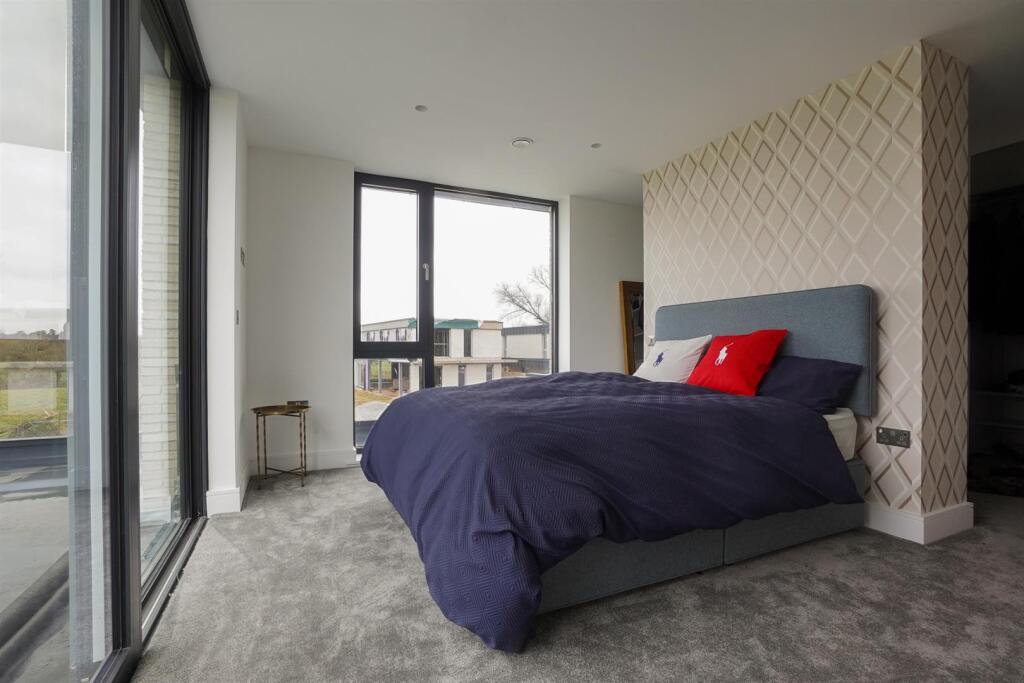 Additional image 15 of Alveston Lane, Alveston, Stratford-Upon-Avon