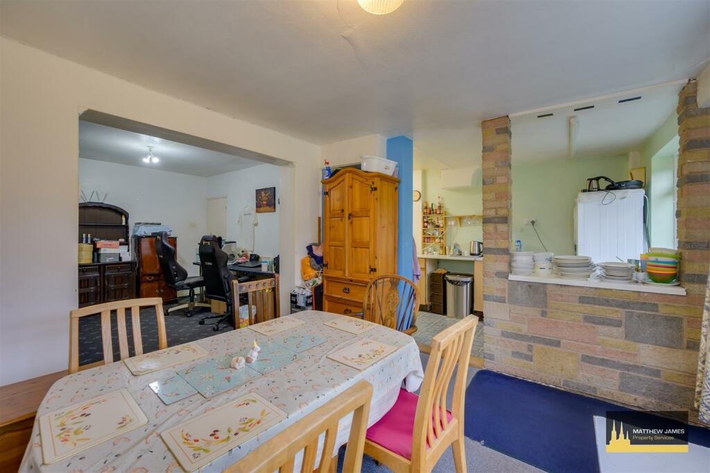 Additional image 10 of Anchorway Road, Finham ** Five Bedrooms **
