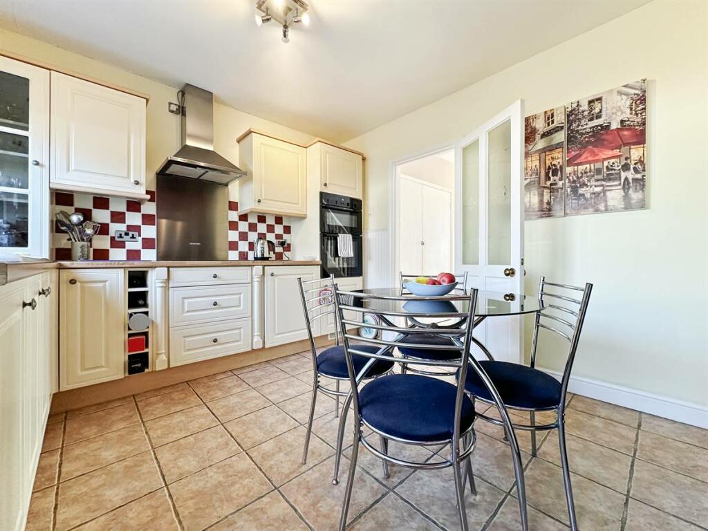 Additional image 8 of Lonsdale Avenue, Margate