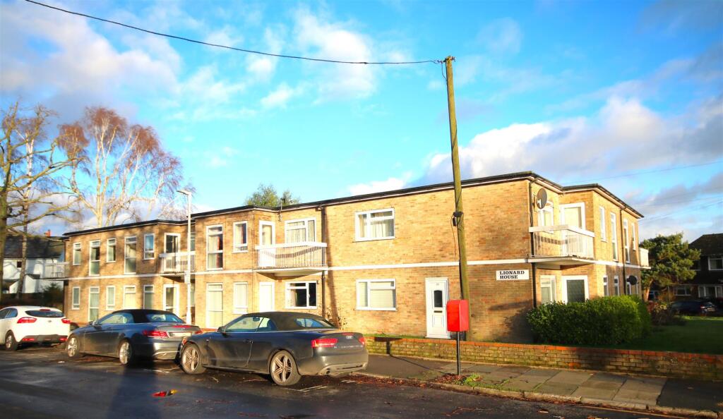 Additional image 4 of Queens Avenue, Canterbury