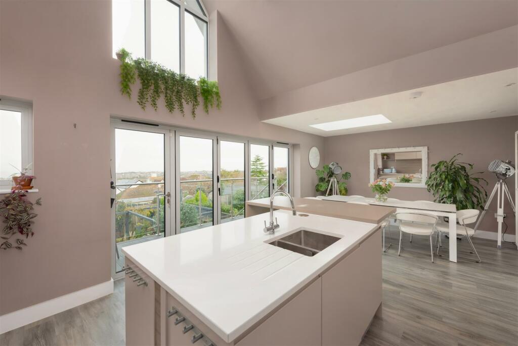 Additional image 8 of Martindown Road, Whitstable