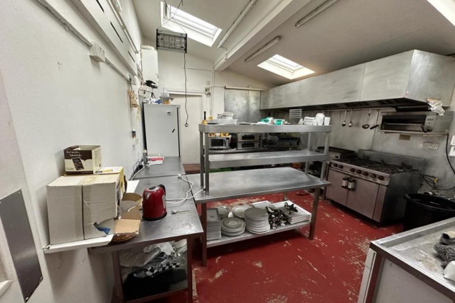 Additional image 4 of Narrowboat Inn 22 Lewin Street, Middlewich, CW10 9AS