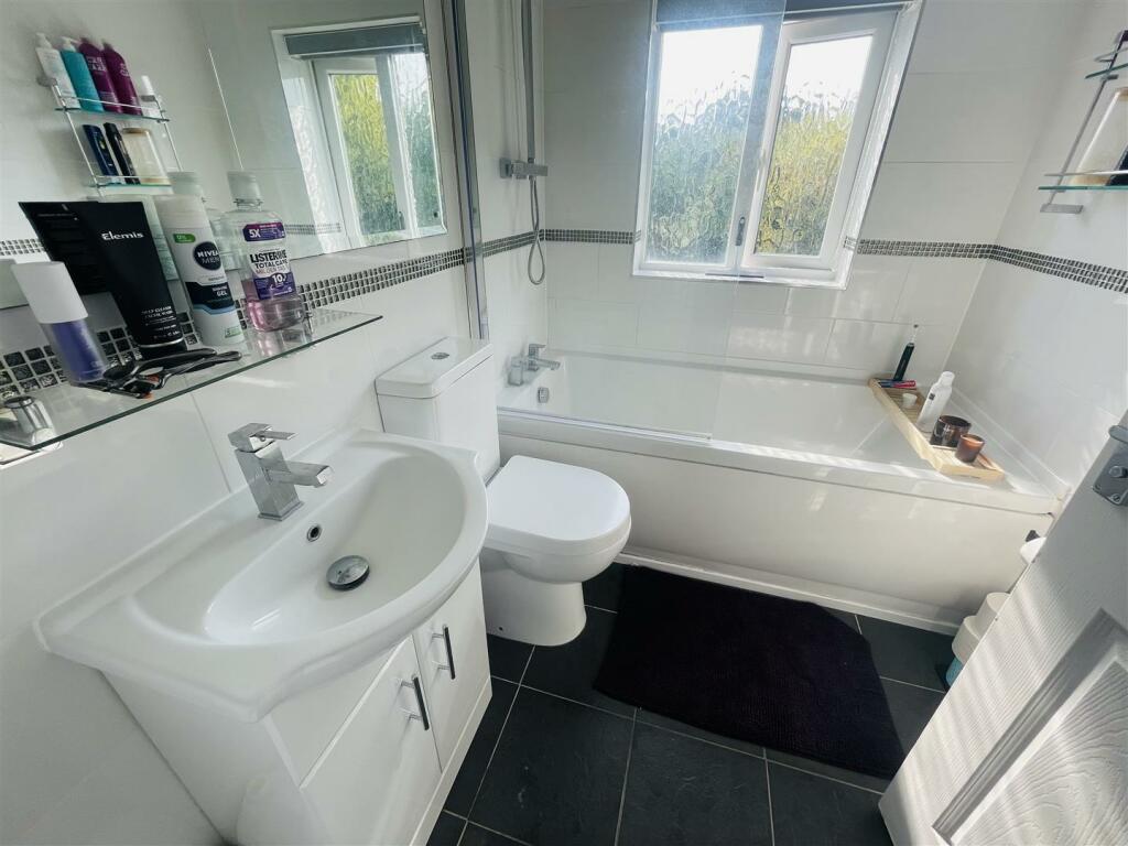 Additional image 29 of Campbell Close, Galley Common