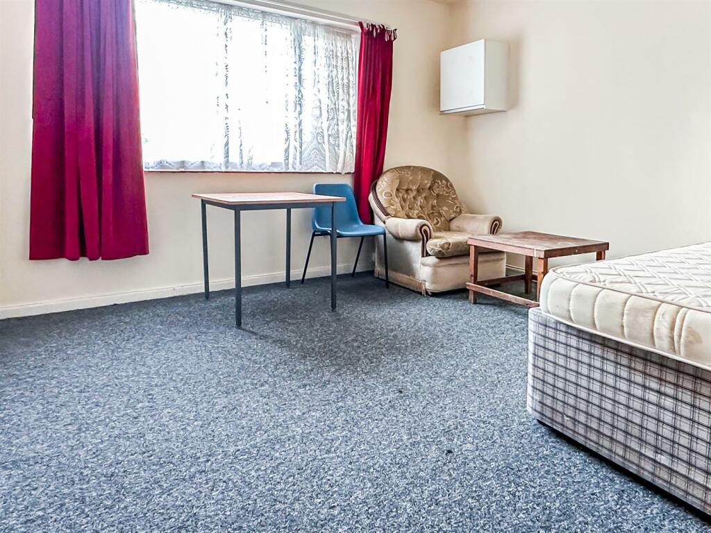 Additional image 11 of The Barley Lea, Stoke Aldermoor, Coventry  ** GREAT OPPORTUNITY **