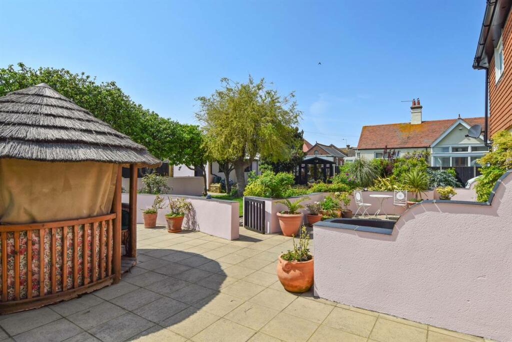 Additional image 26 of Western Esplanade, Herne Bay