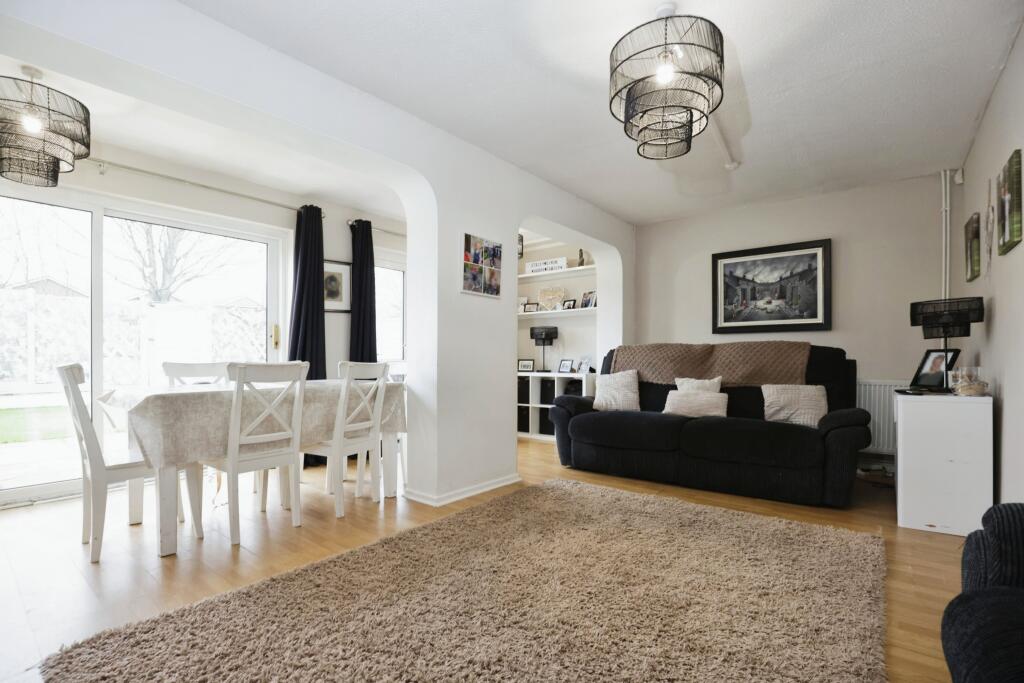 Additional image 2 of Deansway, Warwick, CV34