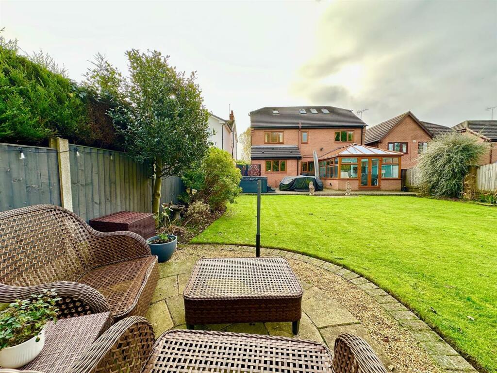 Additional image 35 of Crewe Road, Wistaston, Cheshire