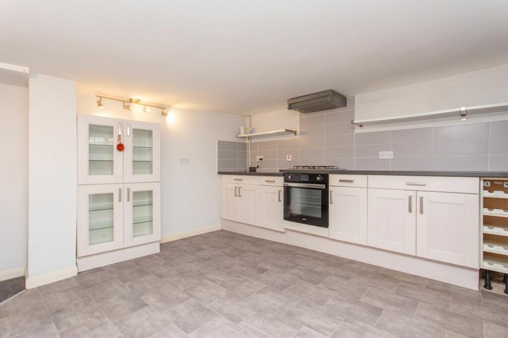 Additional image 5 of Sea Wall, Whitstable, CT5