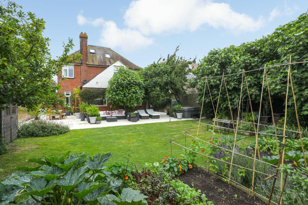 Additional image 27 of Devonshire Gardens, Margate, CT9