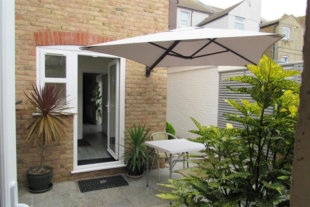 Additional image 10 of Central Parade, Herne Bay