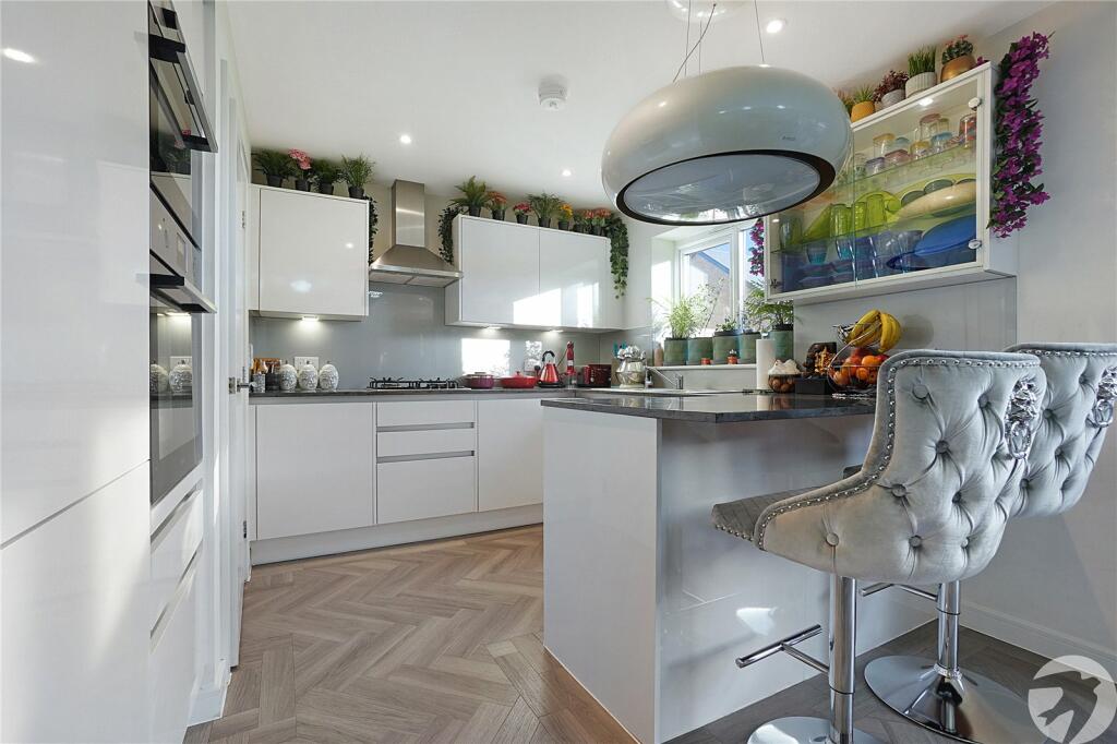 Additional image 4 of Everard Road, Greenhithe, Kent, DA9