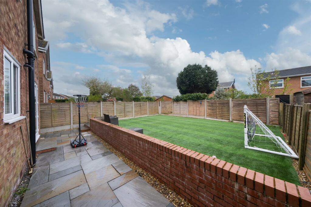 Additional image 26 of Yew Tree Drive, Barnton, Northwich