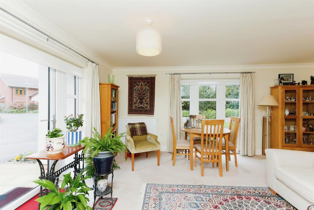 Additional image 7 of Albany Lane, Balsall Common, Coventry