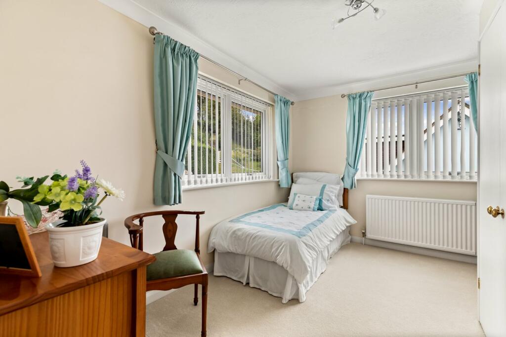 Additional image 21 of Radnor Cliff Crescent, Folkestone, CT20