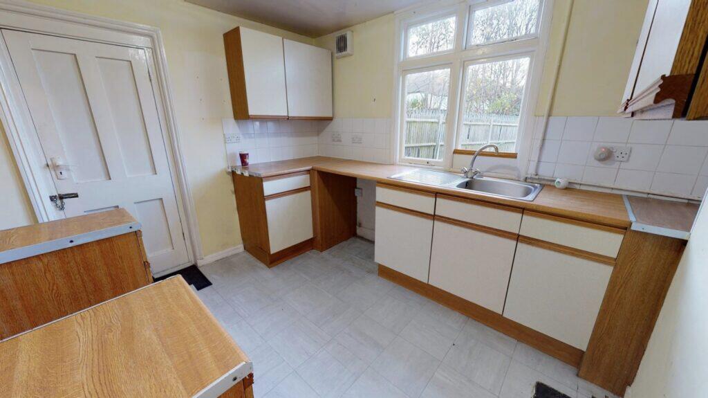 Additional image 7 of 62 Woolwich Road, Bexleyheath, Kent, DA7 4HU