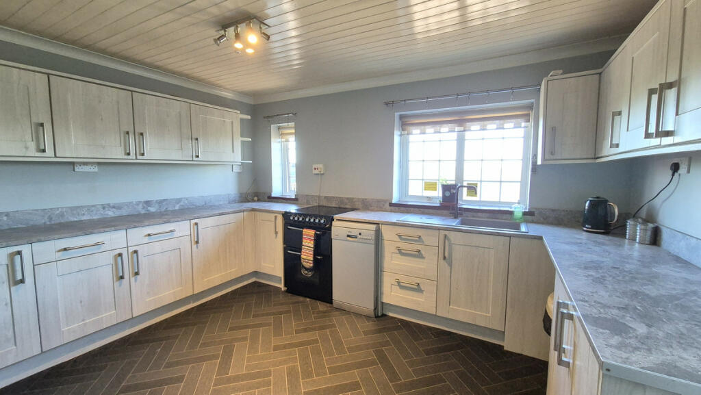 Additional image 15 of Station Road, Bishops Itchington, CV47