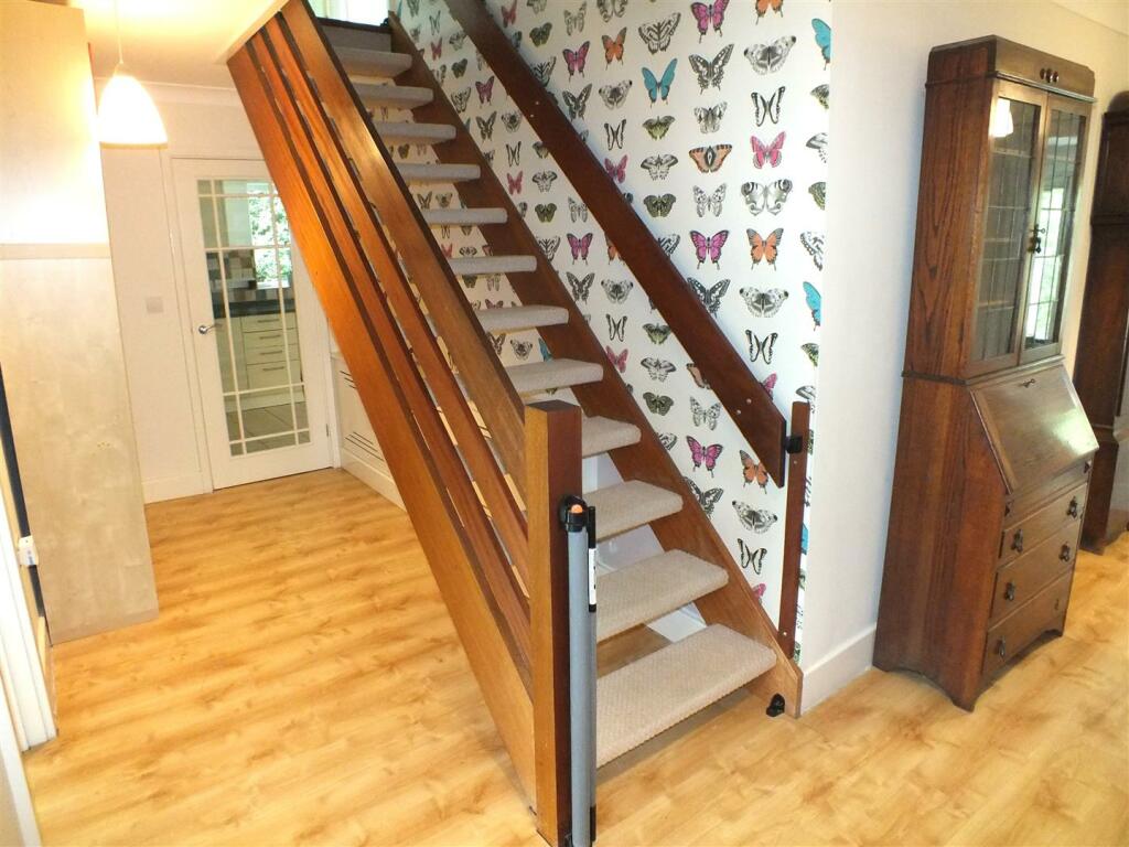 Additional image 15 of Cornwallis Avenue, Folkestone