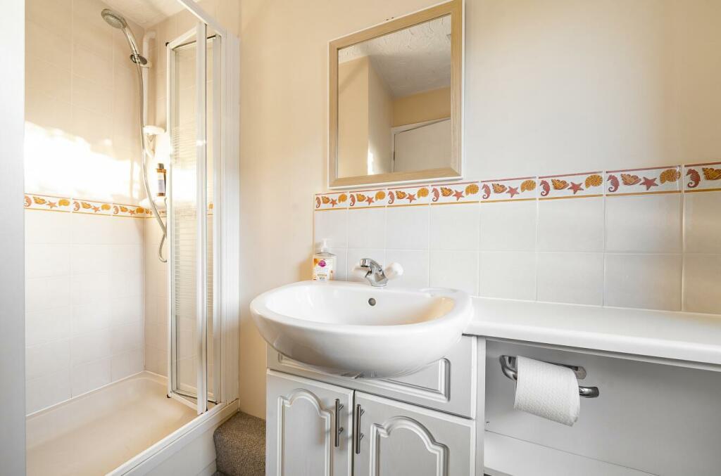 Additional image 13 of Braids Close, Rugby, CV21