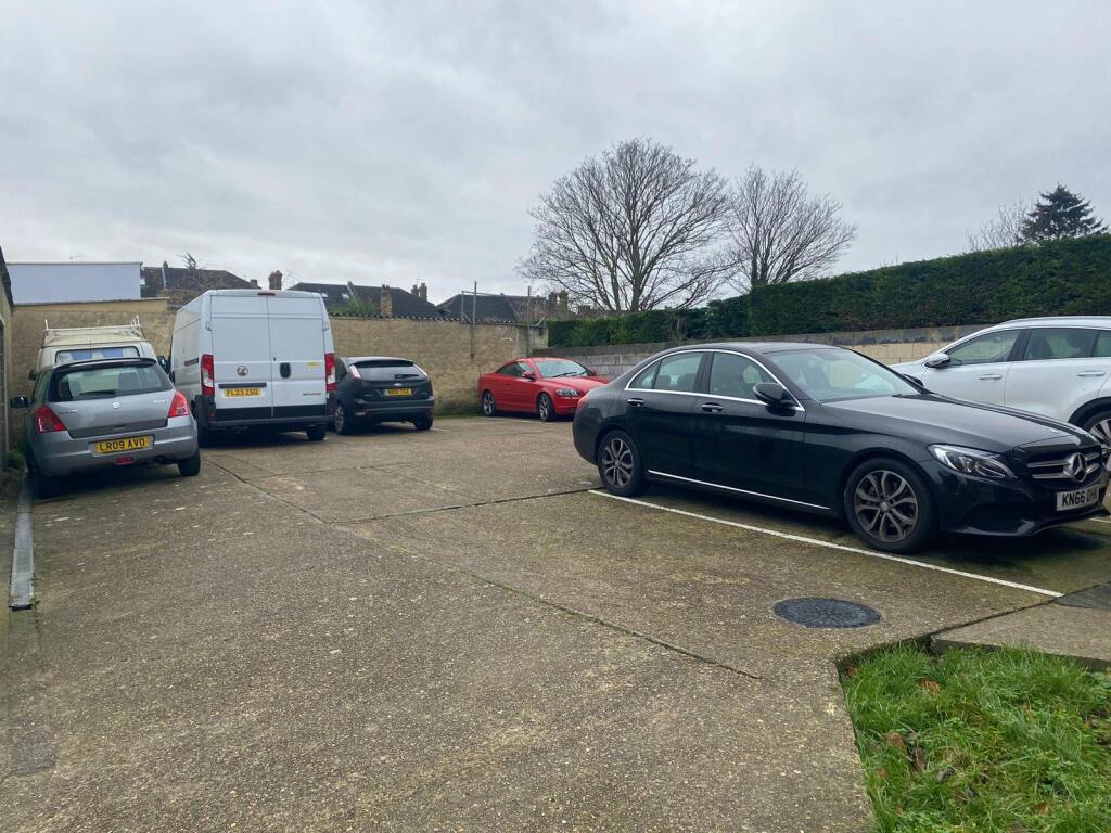 Additional image 8 of Essex Road, Gravesend, Kent, DA11