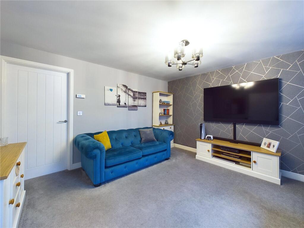 Additional image 5 of Swordfish Avenue, Southam, Warwickshire, CV47