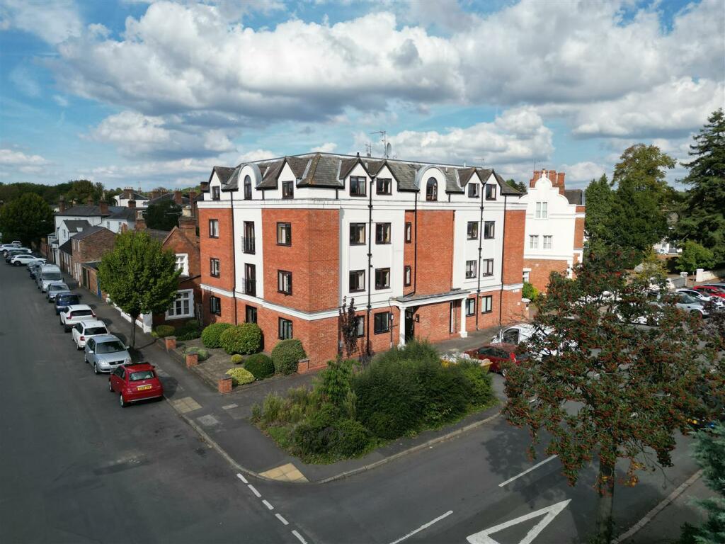 Additional image 34 of Russell Terrace, Leamington Spa