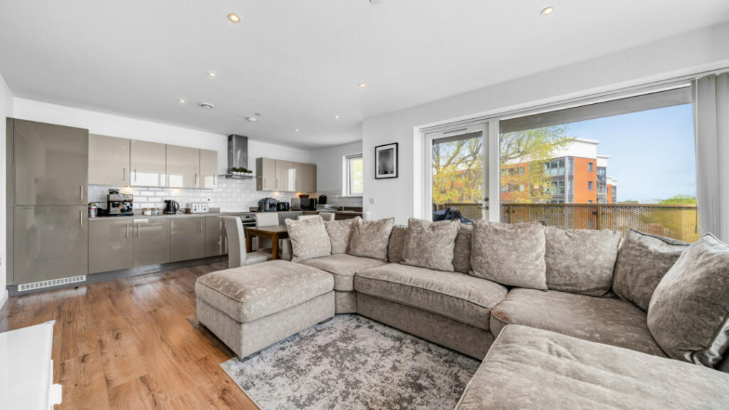 Additional image 3 of Gala Court, Erith High Street, Erith, DA8 1FE