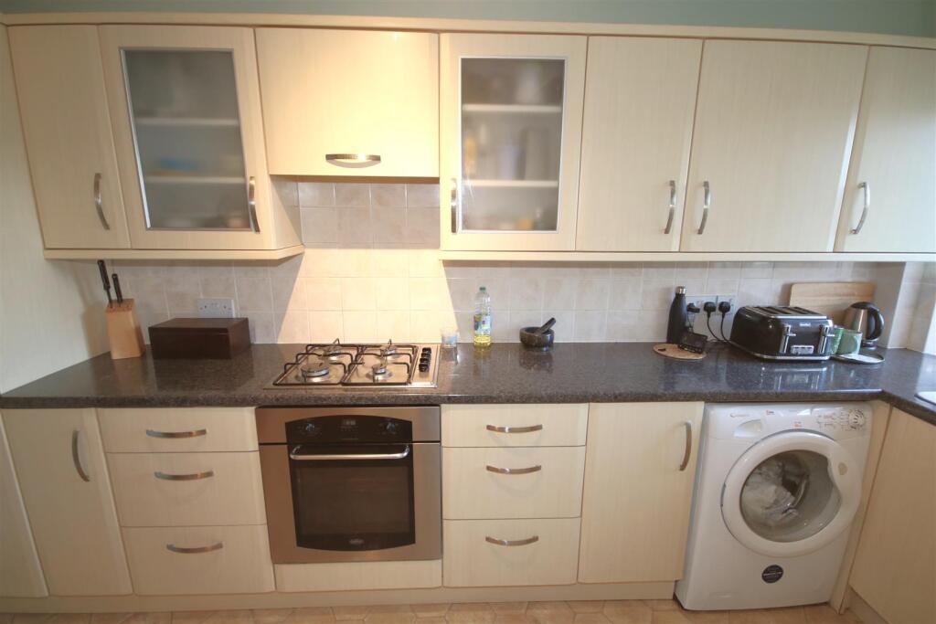 Additional image 11 of Queens Avenue, Canterbury