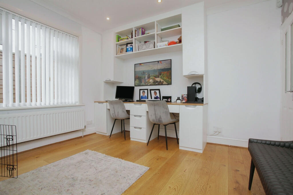 Additional image 17 of Crick Road, Rugby