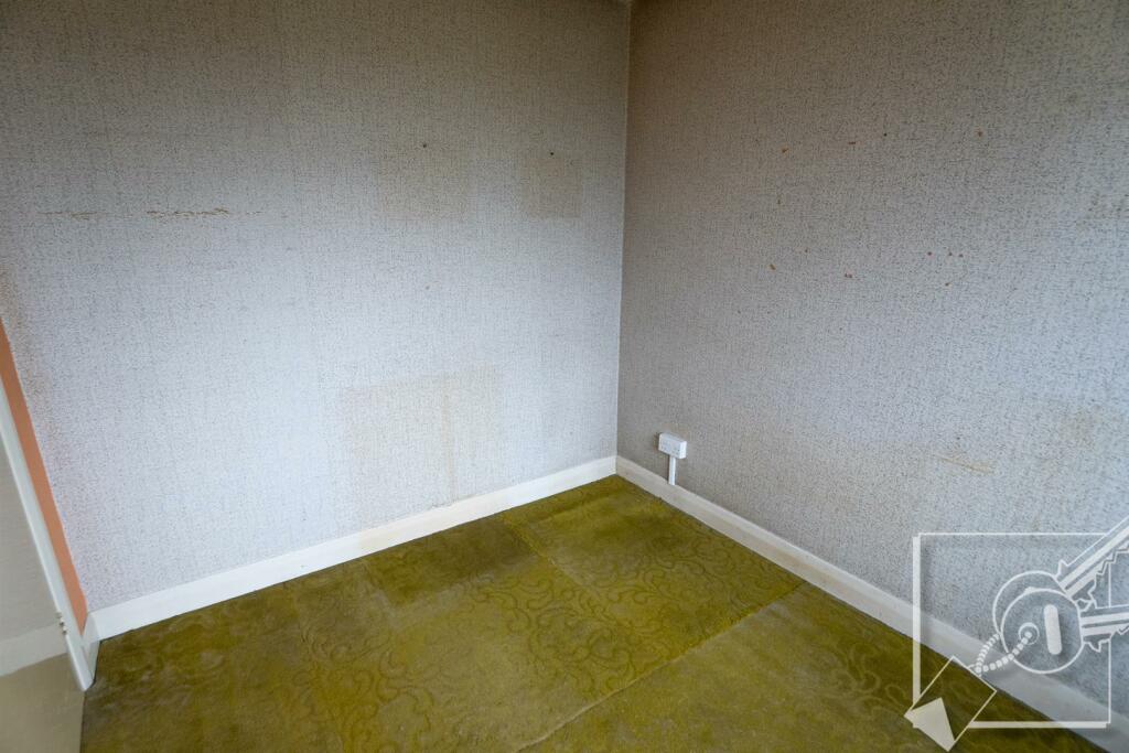 Additional image 26 of Dorset Crescent, Gravesend