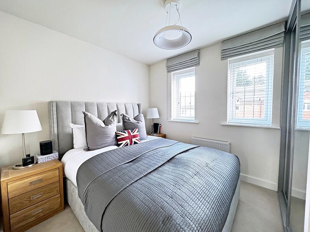 Additional image 6 of Martin Drive, Kenilworth