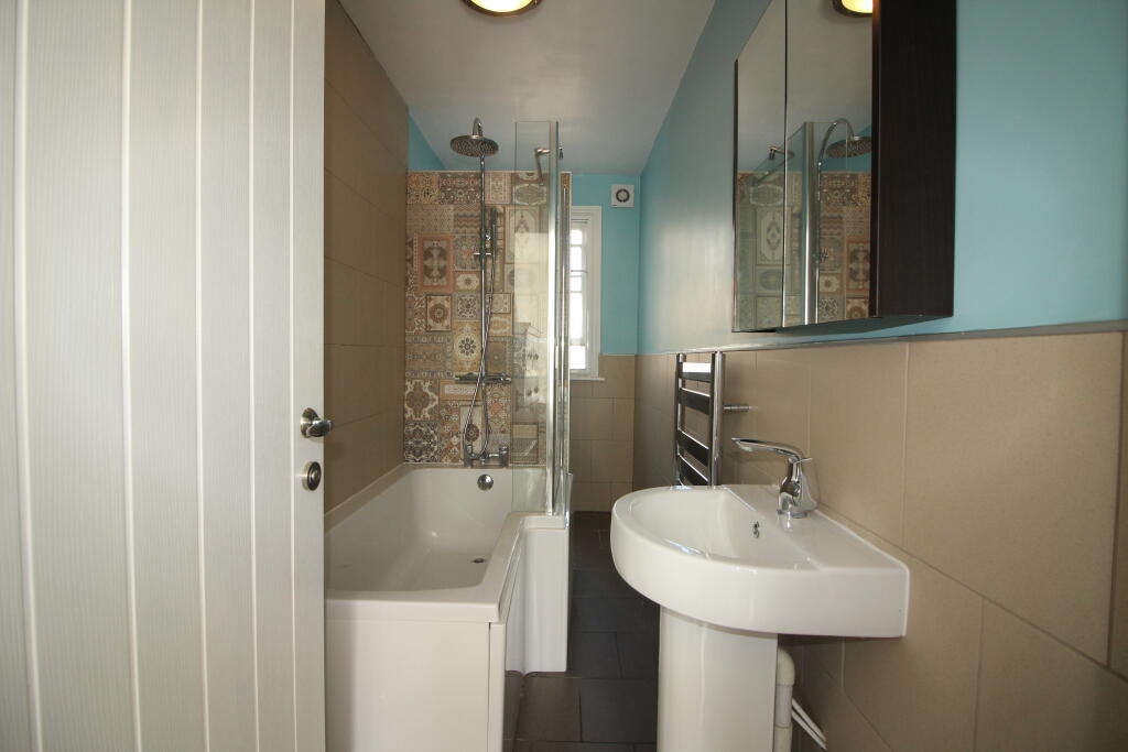 Additional image 4 of Warwick Street, Leamington Spa