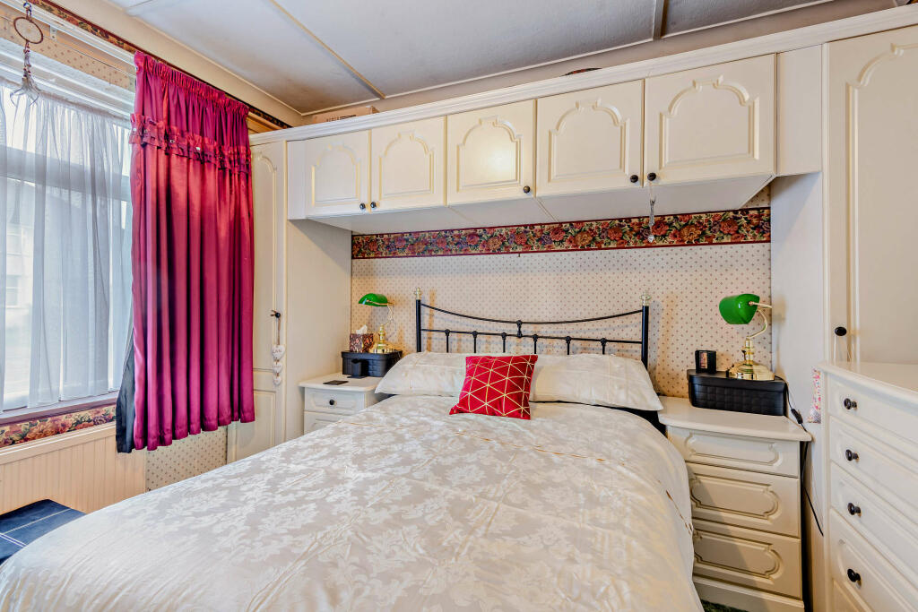 Additional image 7 of Luddesdon road, Erith, County Kent, DA8