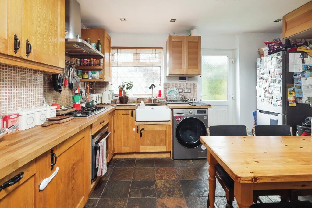 Additional image 19 of Ridge Lane, Oldbury, Nuneaton, Warwickshire, CV10
