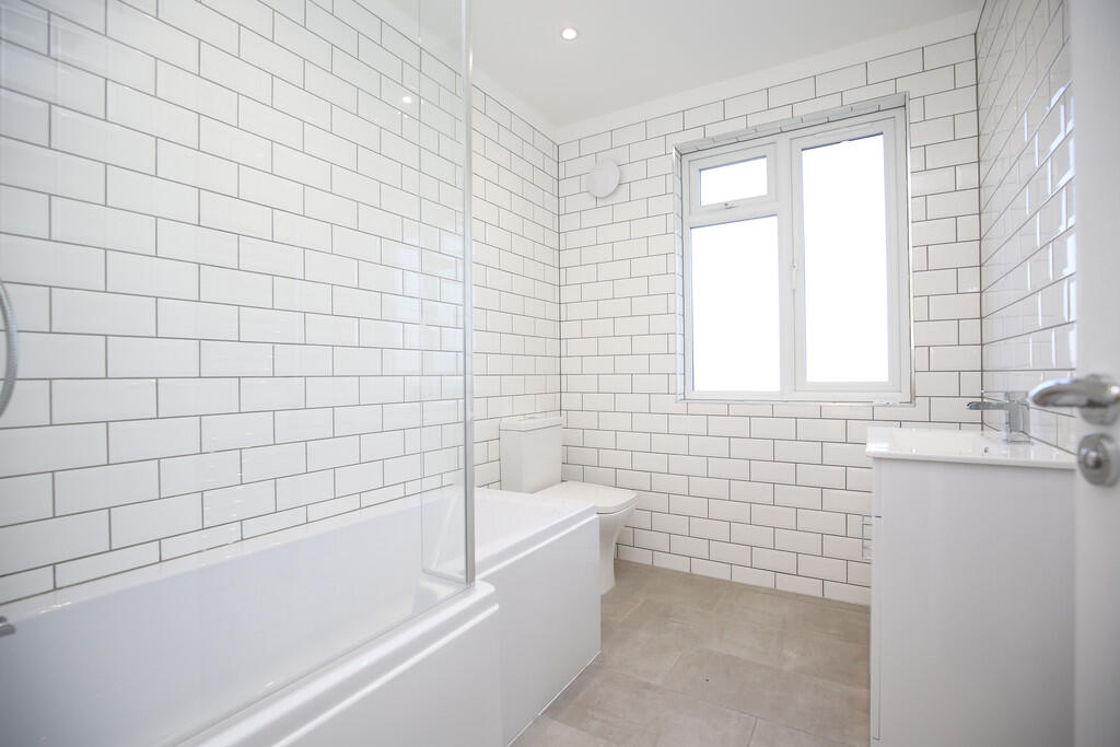 Additional image 13 of Watling Street, Grendon