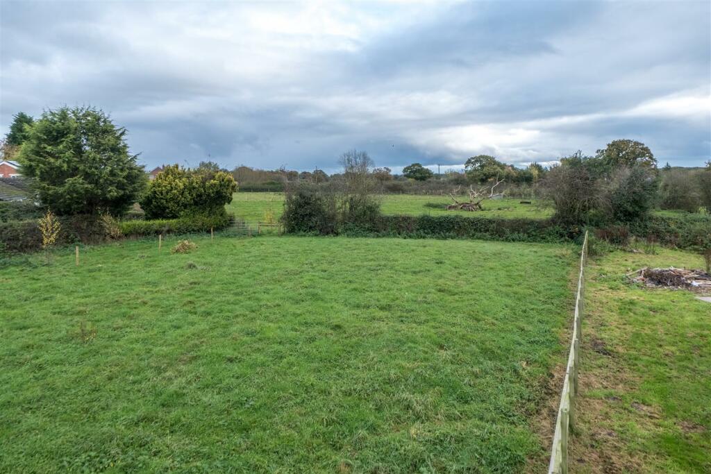 Additional image 48 of A charming 3 bedroom cottage with 2 bedroom annex in Alpraham