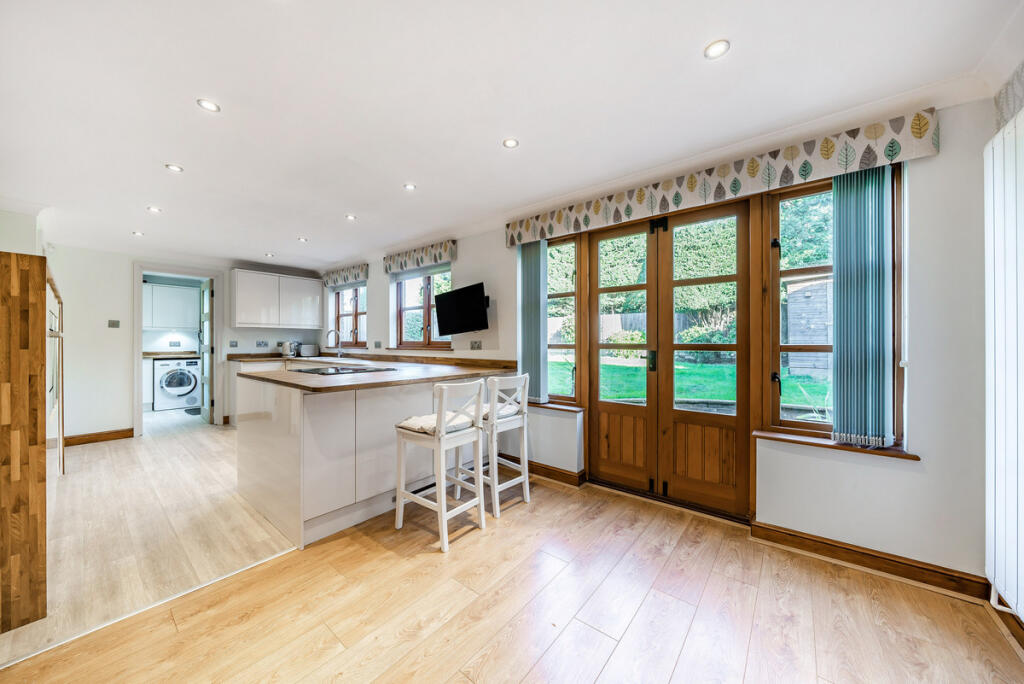 Additional image 10 of Sallows Shaw, Sole Street, Cobham DA13