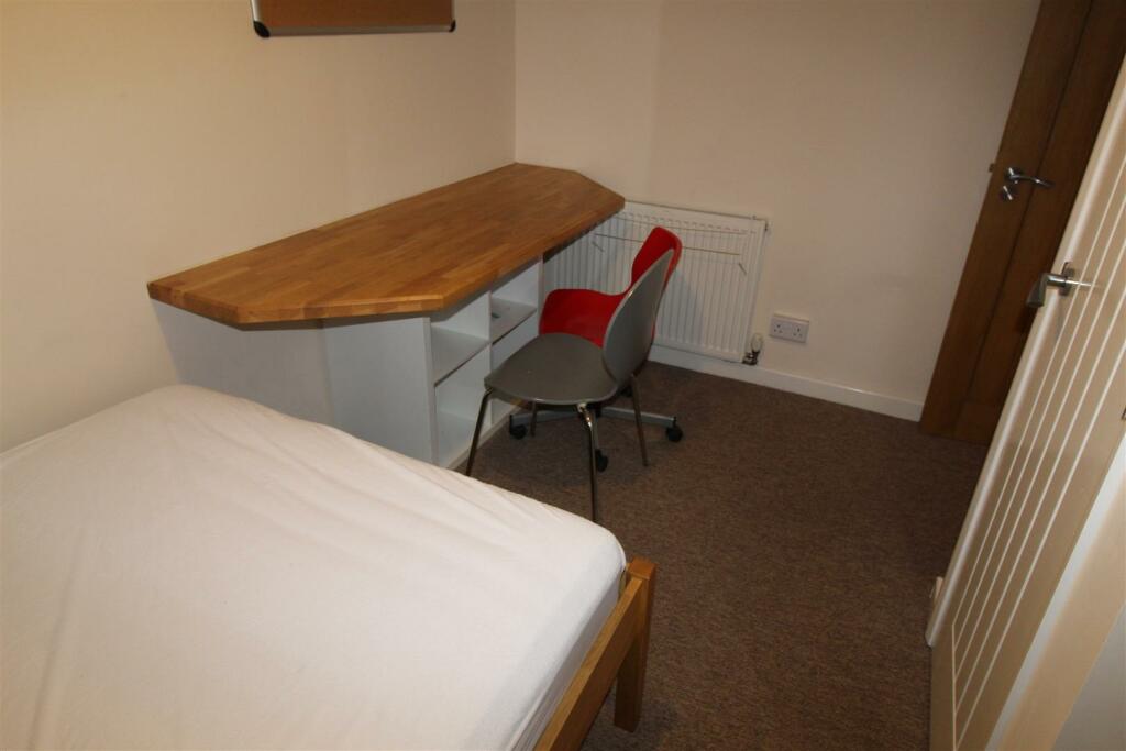 Additional image 9 of Binswood Street, Leamington Spa