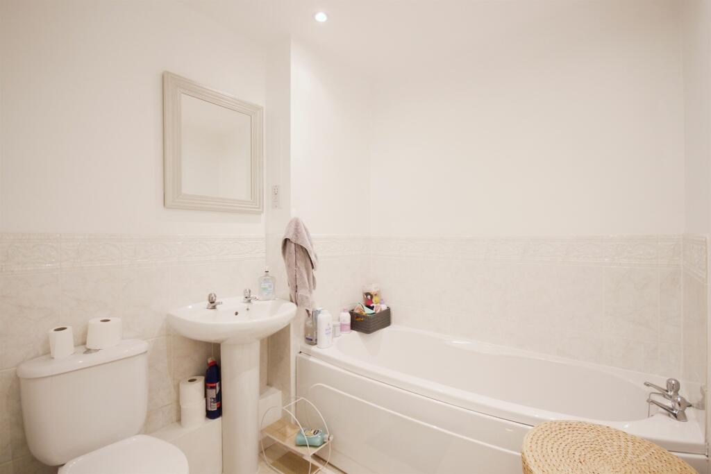 Additional image 9 of Turberville Place, Warwick